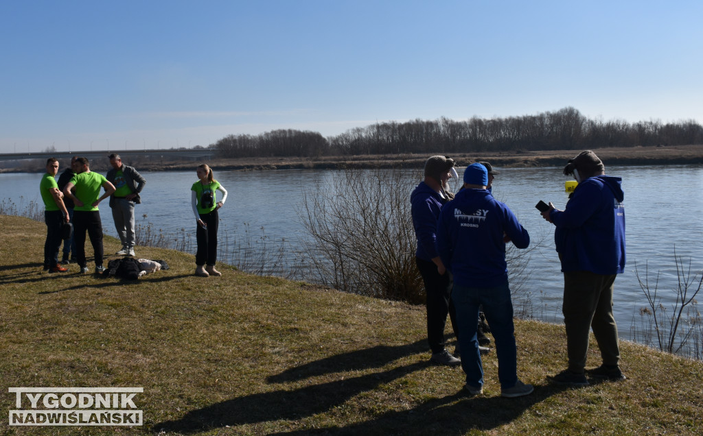 IX Zimowa Przeprawa Wisły Wpław