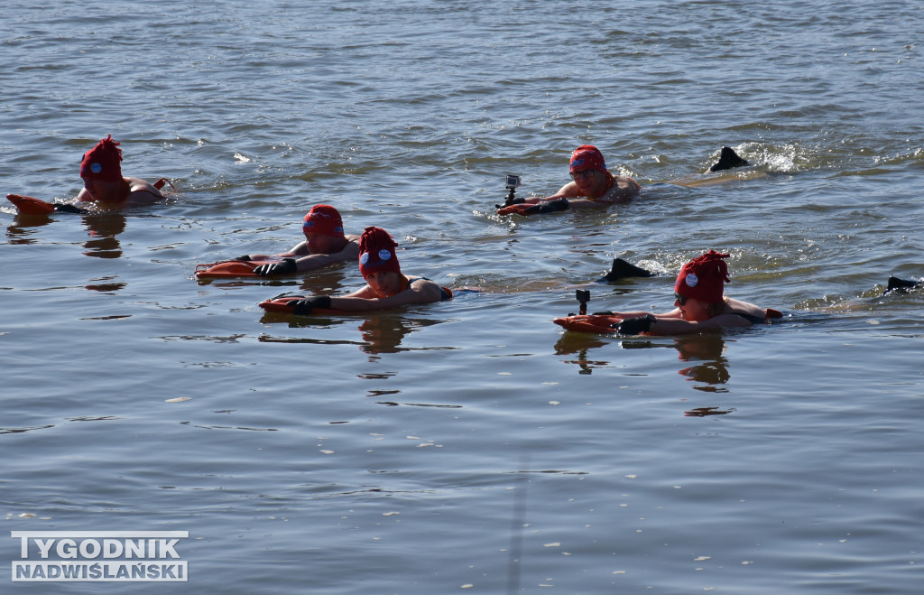 IX Zimowa Przeprawa Wisły Wpław