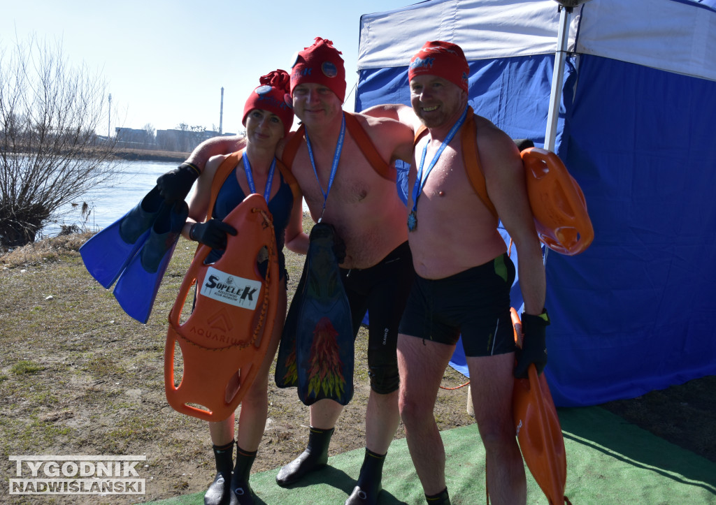 IX Zimowa Przeprawa Wisły Wpław