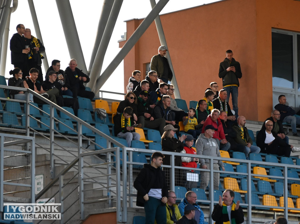 Kibice na meczu Siarka - Pogoń Sokół Lubaczów