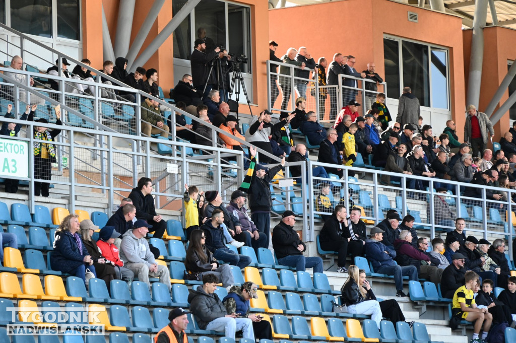 Kibice na meczu Siarka - Pogoń Sokół Lubaczów