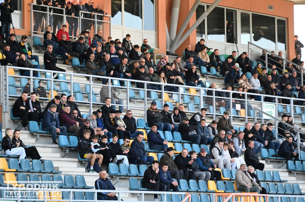 Kibice na meczu Siarka - Pogoń Sokół Lubaczów