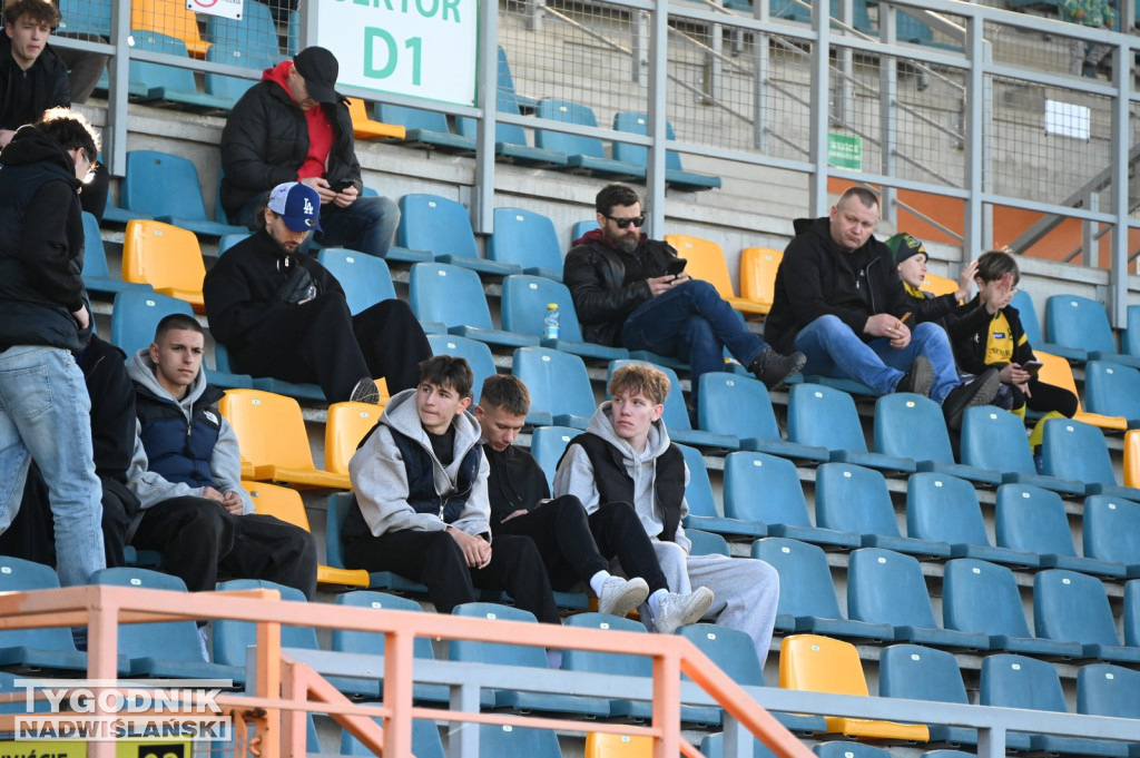 Kibice na meczu Siarka - Pogoń Sokół Lubaczów