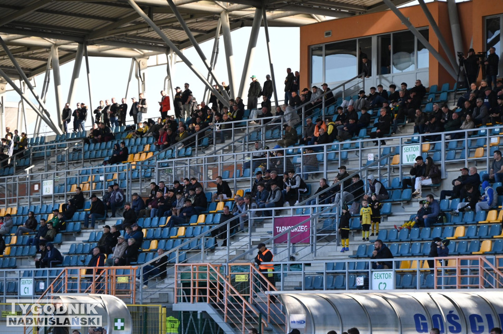 Kibice na meczu Siarka - Pogoń Sokół Lubaczów