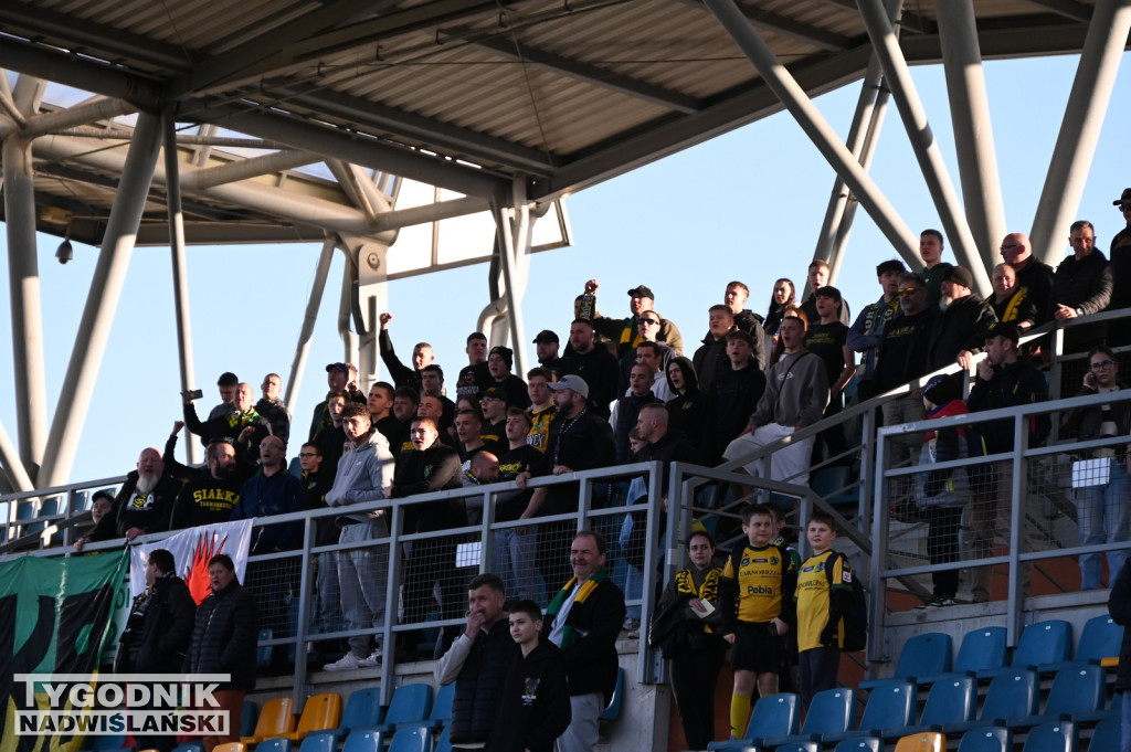 Kibice na meczu Siarka - Pogoń Sokół Lubaczów