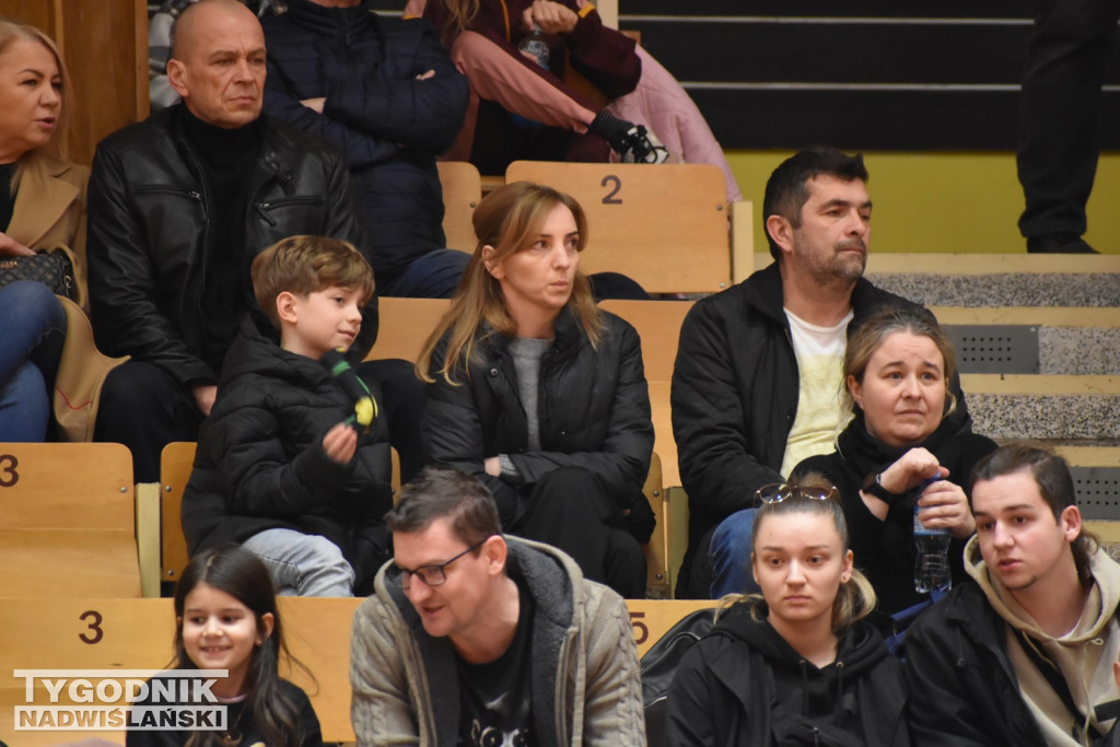 Zdjęcia kibiców z meczu Siarka - Sokół