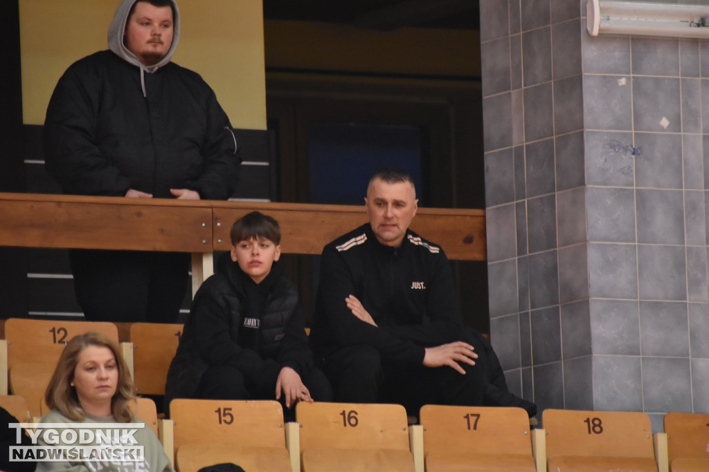 Zdjęcia kibiców z meczu Siarka - Sokół