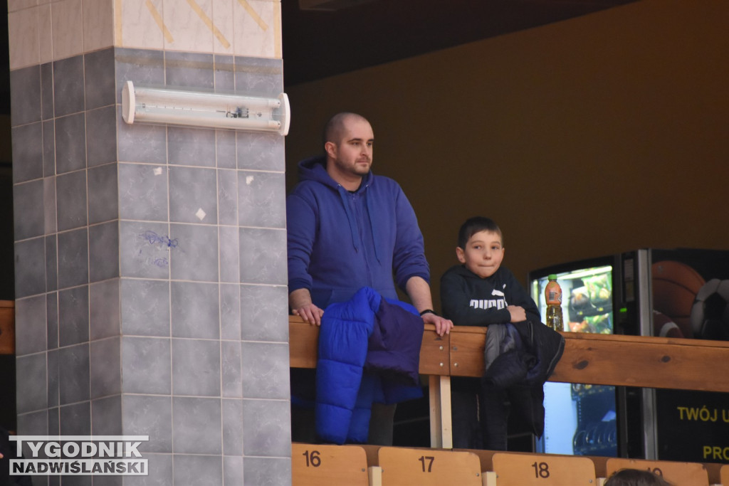 Zdjęcia kibiców z meczu Siarka - Sokół