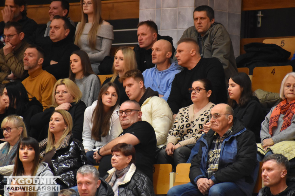 Zdjęcia kibiców z meczu Siarka - Sokół