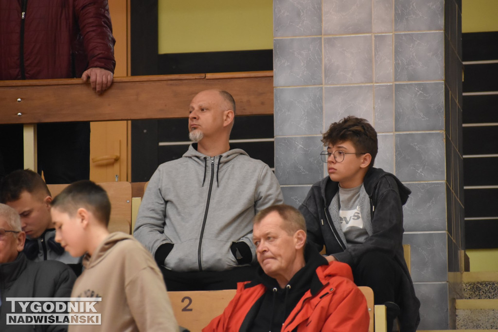 Zdjęcia kibiców z meczu Siarka - Sokół