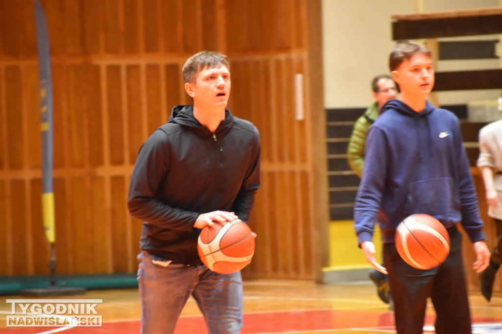 Zdjęcia kibiców z meczu Siarka - Sokół