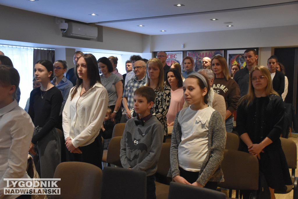 Gala sportowa w Nowej Dębie