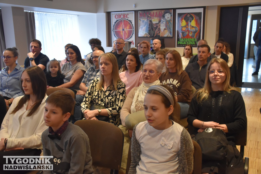 Gala sportowa w Nowej Dębie