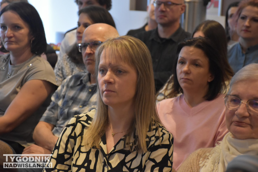 Gala sportowa w Nowej Dębie