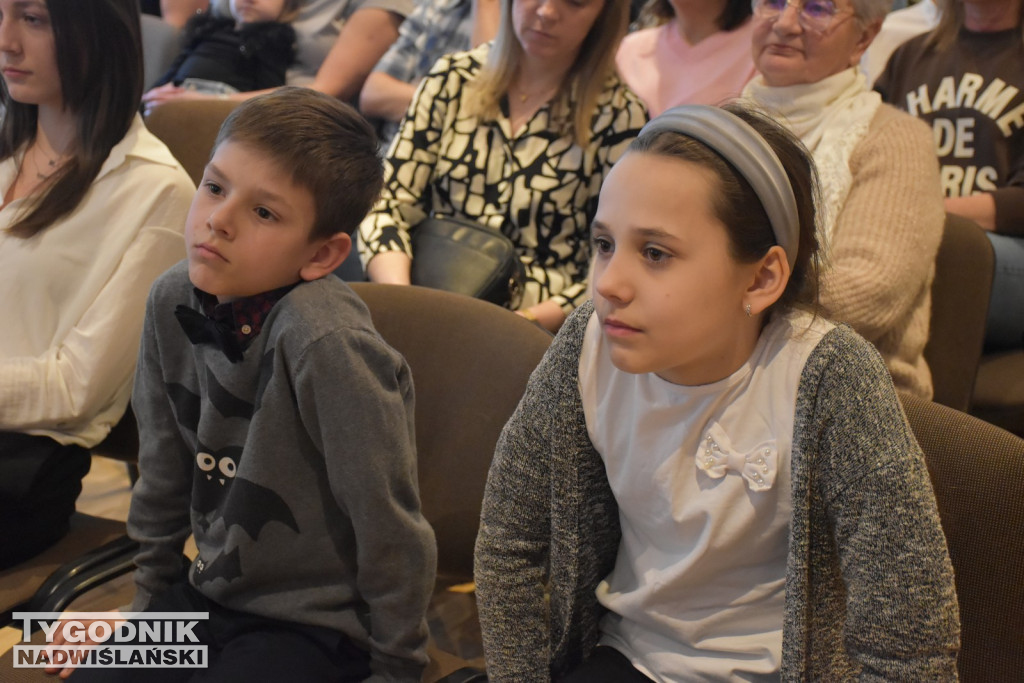 Gala sportowa w Nowej Dębie