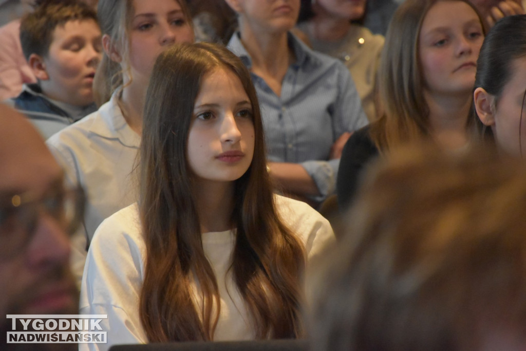 Gala sportowa w Nowej Dębie