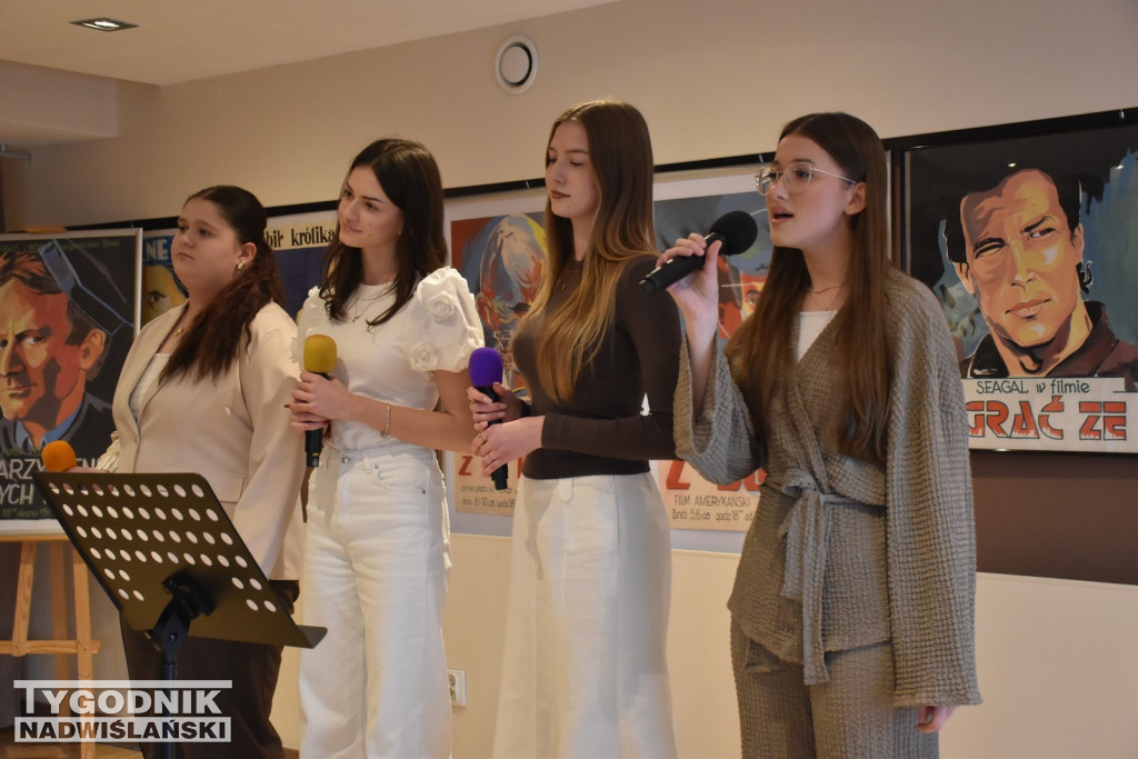 Gala sportowa w Nowej Dębie