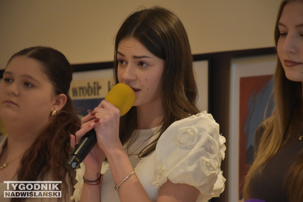 Gala sportowa w Nowej Dębie