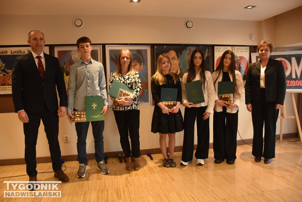 Gala sportowa w Nowej Dębie