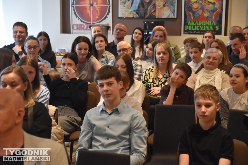 Gala sportowa w Nowej Dębie