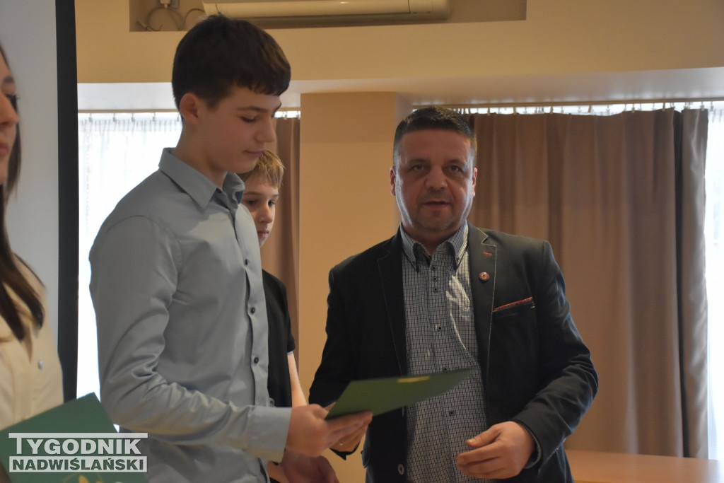 Gala sportowa w Nowej Dębie