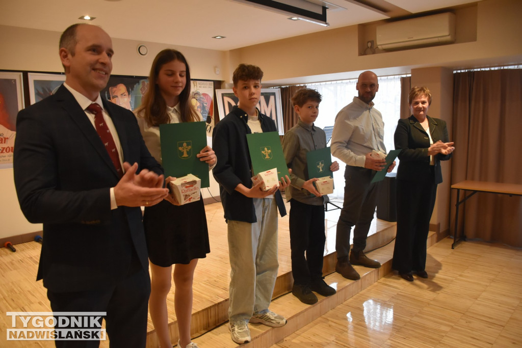 Gala sportowa w Nowej Dębie