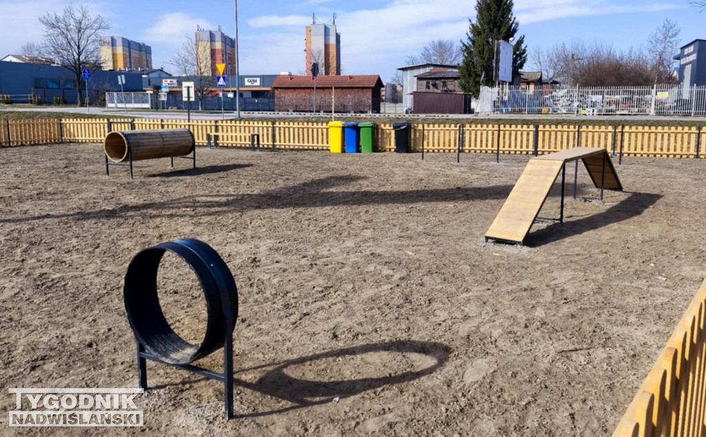 Psi plac zabaw w Tarnobrzegu czynny