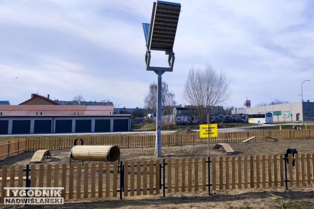 Psi plac zabaw w Tarnobrzegu czynny