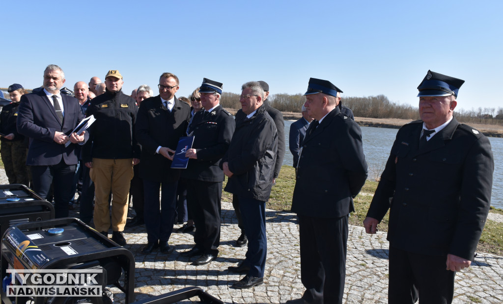 Przekazanie sprzętu w Sandomierzu