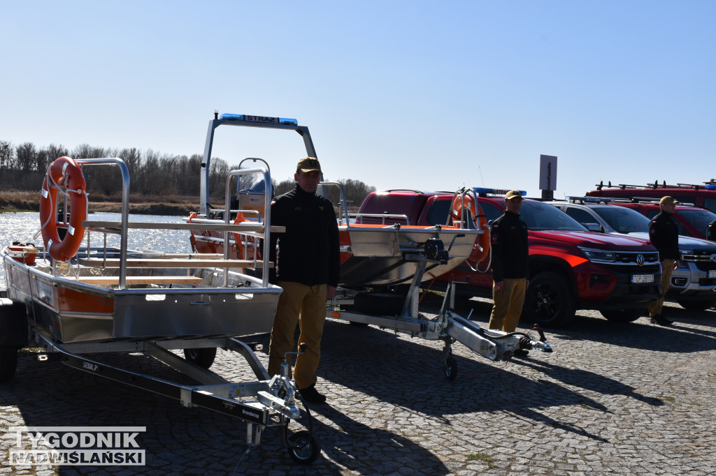 Przekazanie sprzętu w Sandomierzu