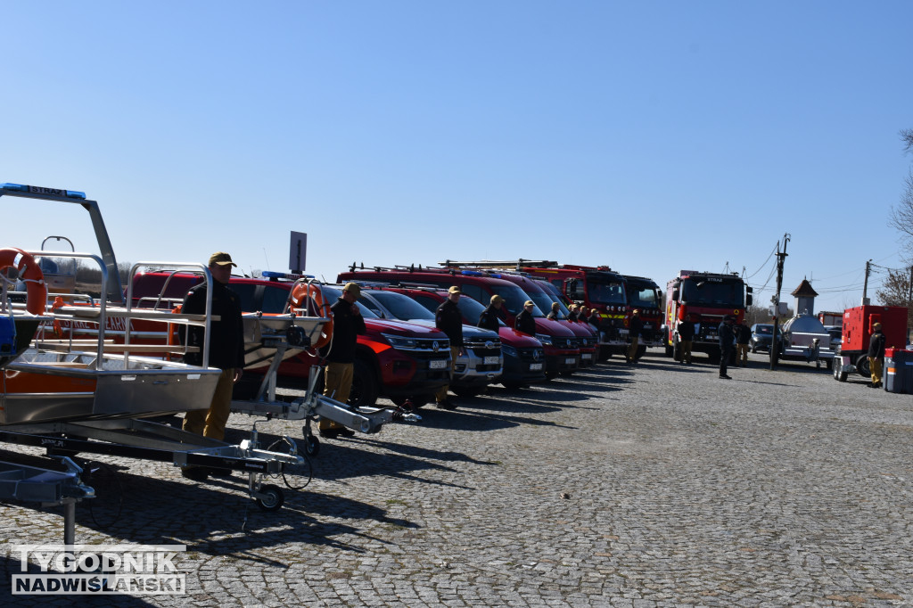 Przekazanie sprzętu w Sandomierzu