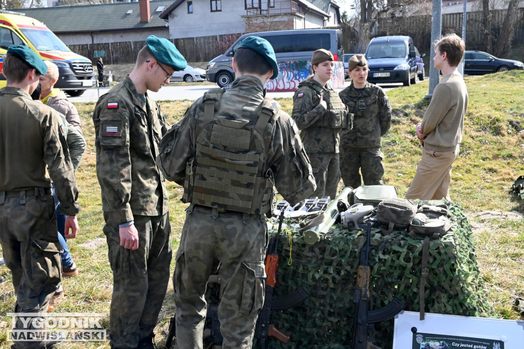 Wiosna z mundurem w Tarnobrzegu