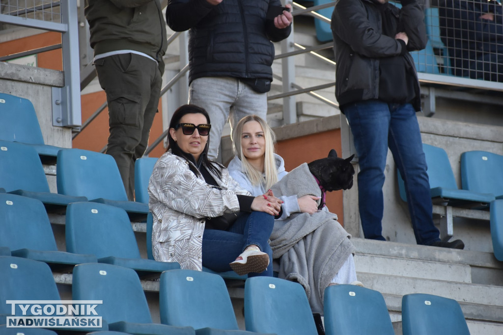 Zdjęcia kibiców na meczu Siarka - Chełmianka