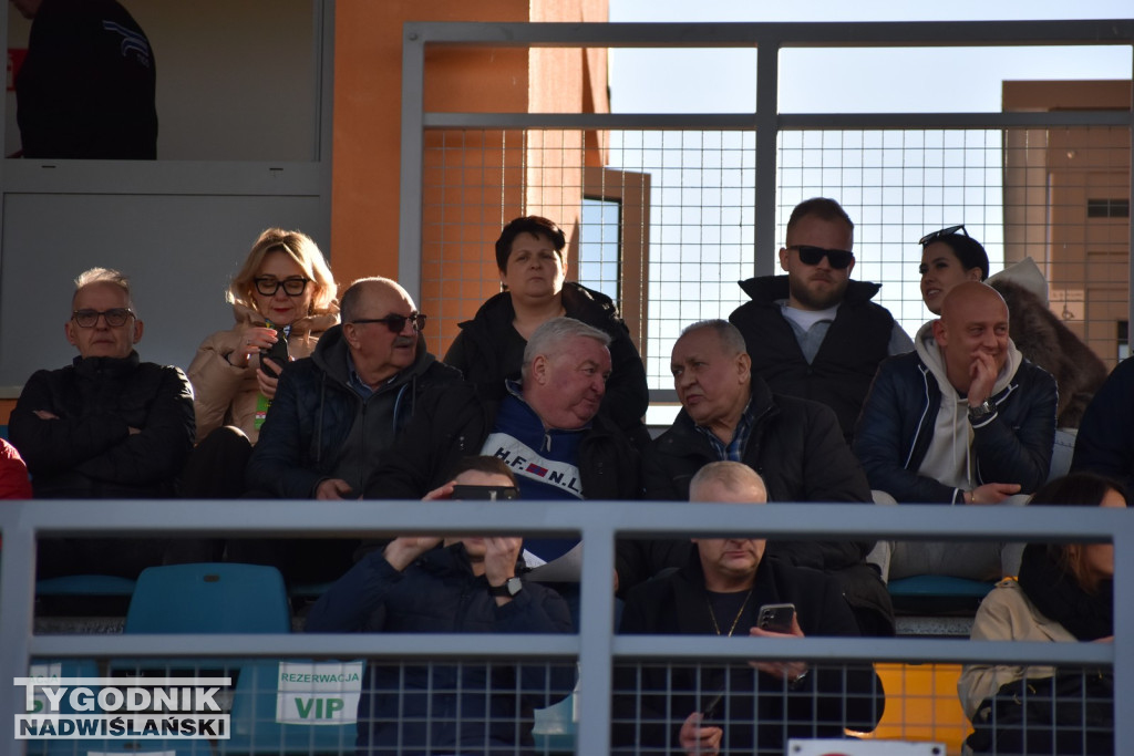 Zdjęcia kibiców na meczu Siarka - Chełmianka