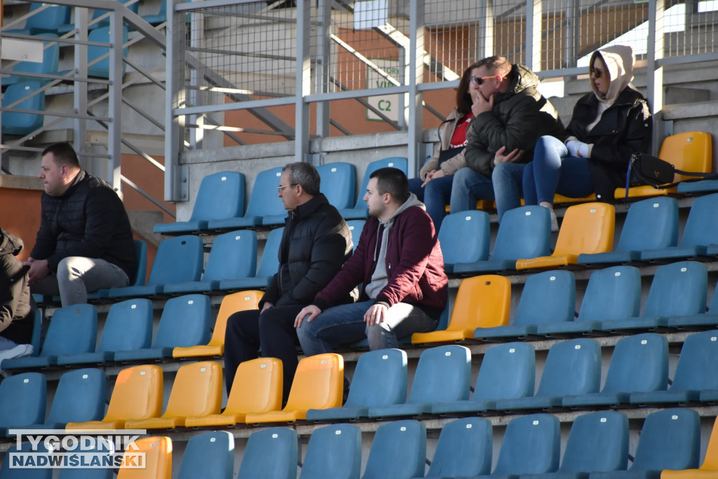 Zdjęcia kibiców na meczu Siarka - Chełmianka