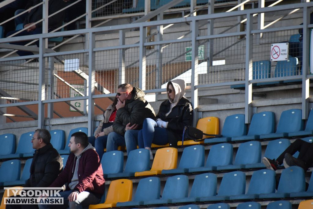Zdjęcia kibiców na meczu Siarka - Chełmianka