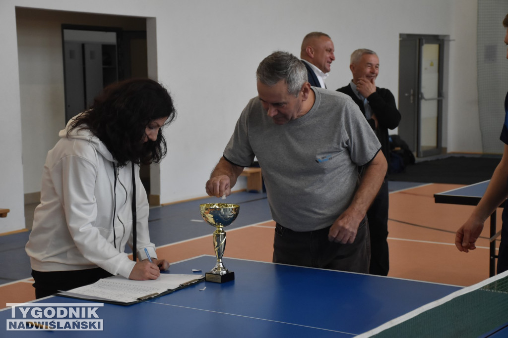 Turniej tenisa stołowego w Chmielowie