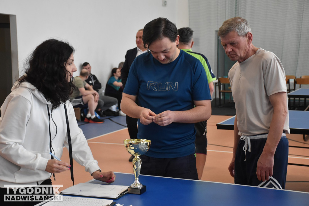 Turniej tenisa stołowego w Chmielowie