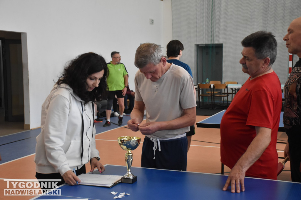 Turniej tenisa stołowego w Chmielowie