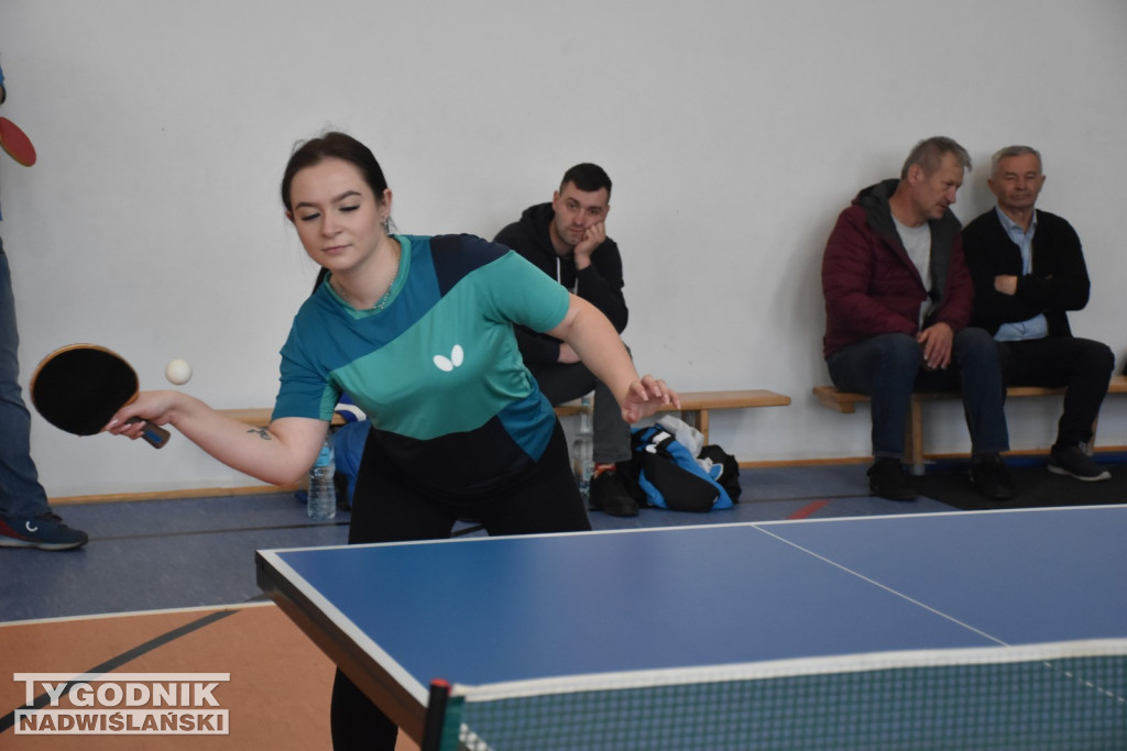Turniej tenisa stołowego w Chmielowie