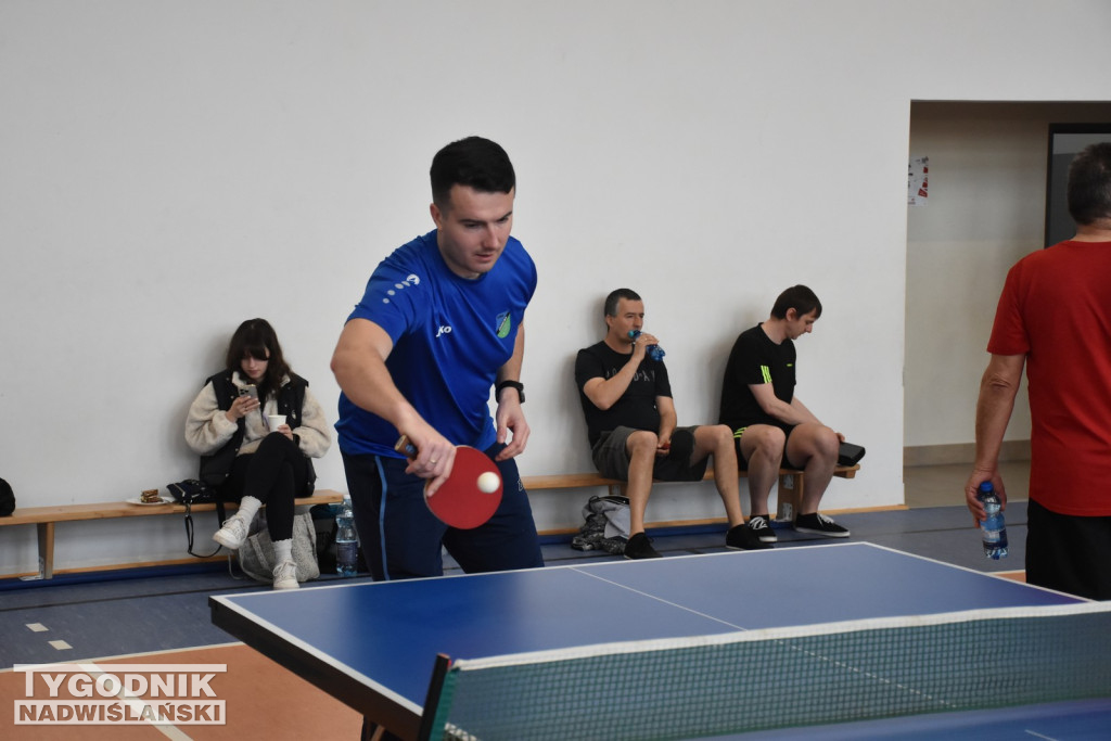 Turniej tenisa stołowego w Chmielowie