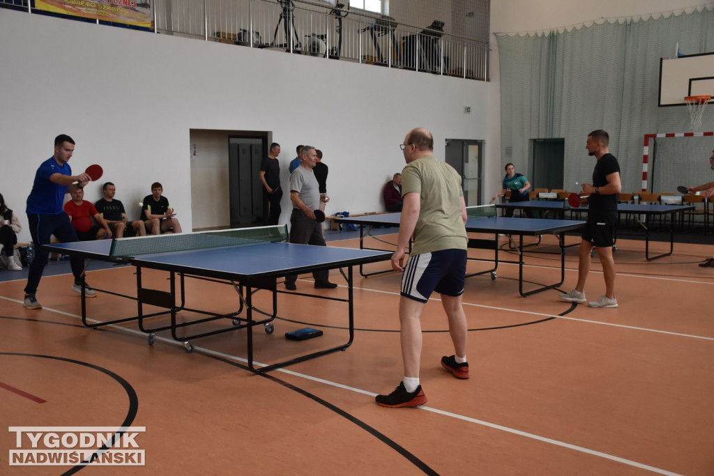 Turniej tenisa stołowego w Chmielowie