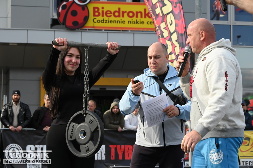Zawody strongman w Tarnobrzegu