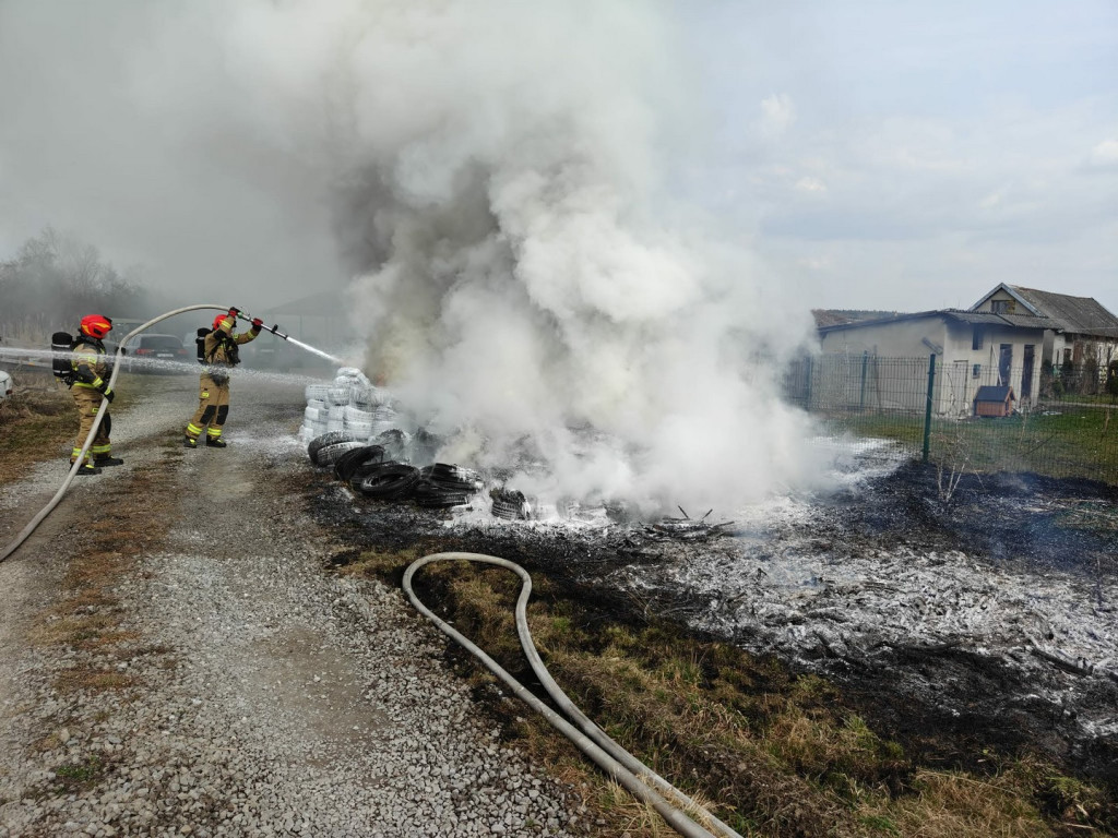 Pożar opon w Rytwianach