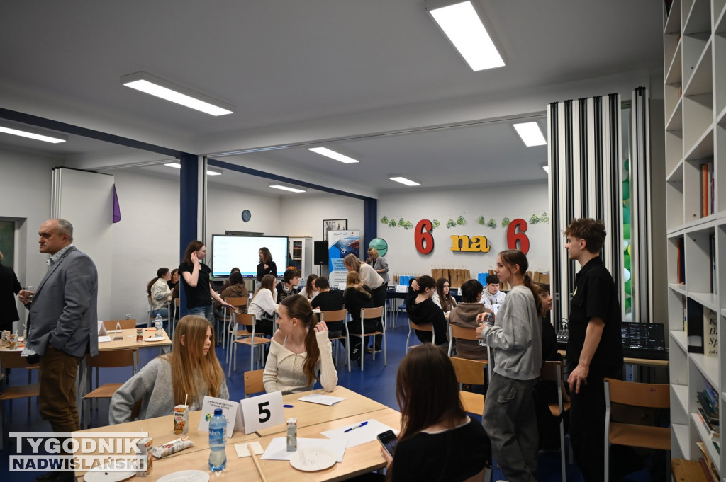 Matematyczne wyzwania w Tarnobrzegu. Za nami XI edycja konkursu „6 na 6”