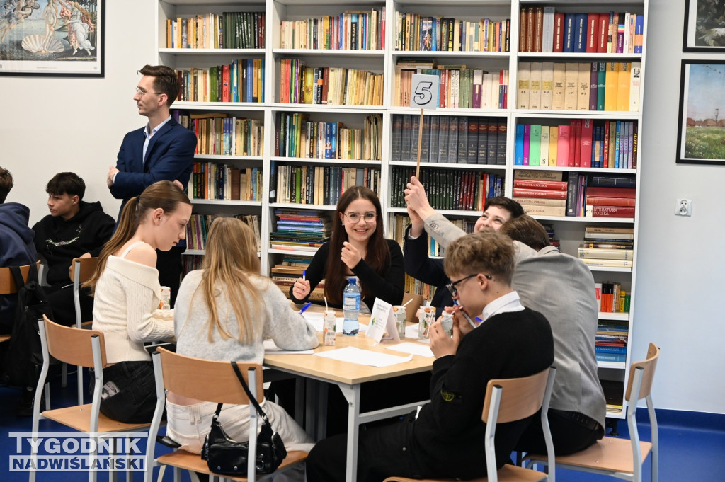 Matematyczne wyzwania w Tarnobrzegu. Za nami XI edycja konkursu „6 na 6”