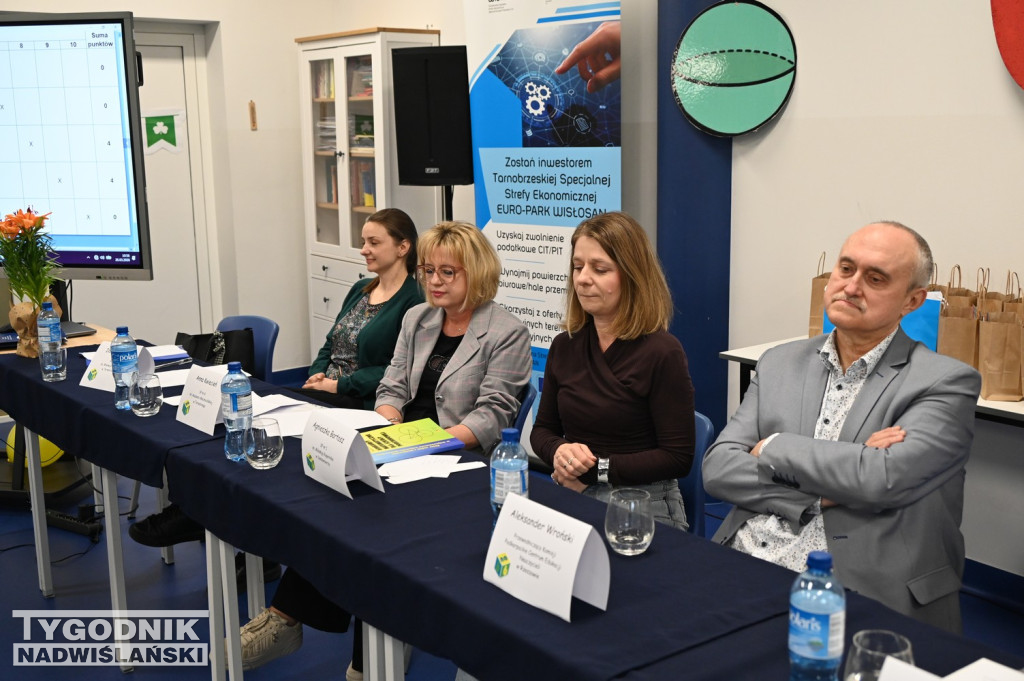 Matematyczne wyzwania w Tarnobrzegu. Za nami XI edycja konkursu „6 na 6”