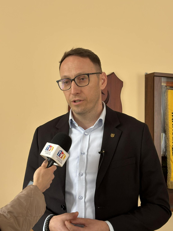 Podpisanie umów na termomodernizację