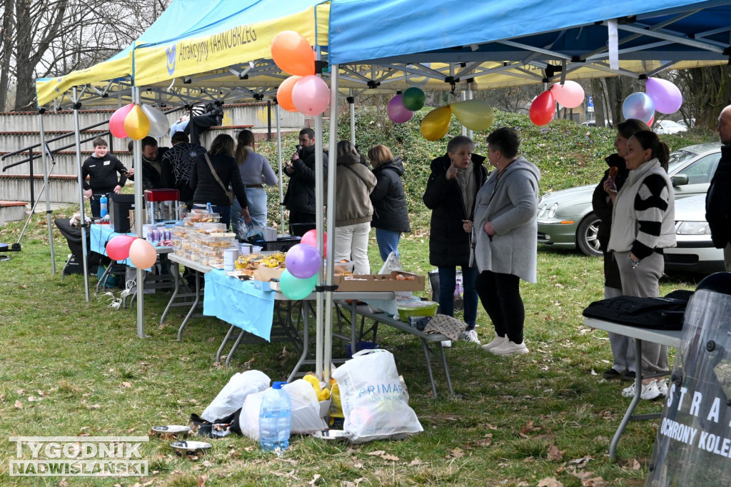 Piknik dla Schroniska u Machowiaków w Tarnobrzegu