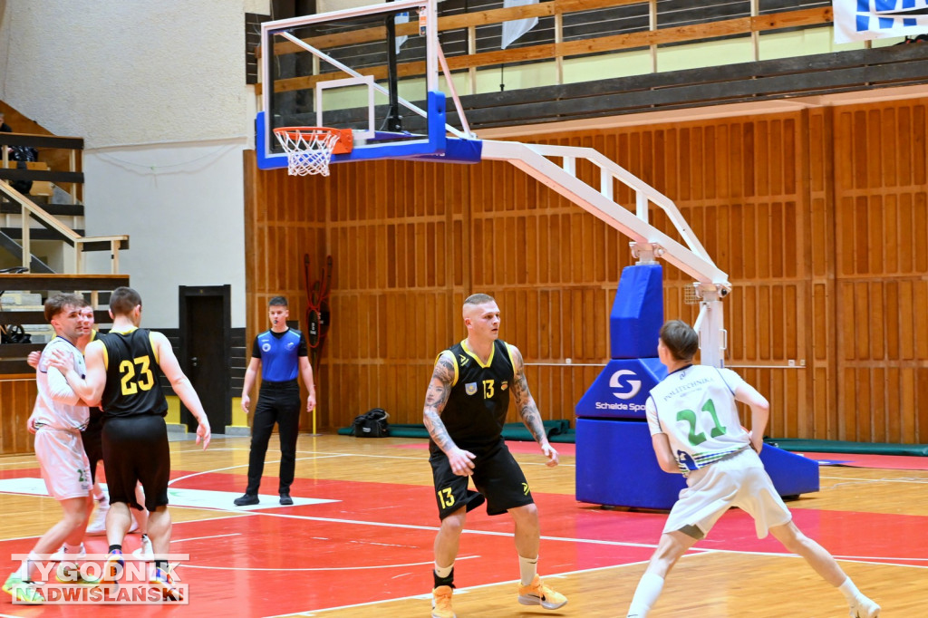 Wygrana MKKS Siarka Tarnobrzeg z AZS Politechniką Rzeszów